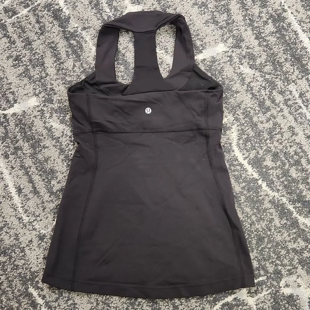 Lululemon Tank 6